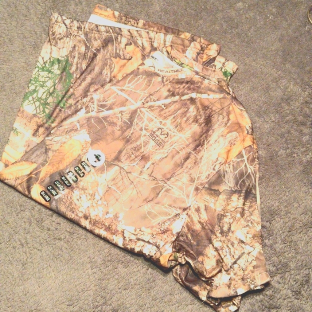 NWT REALTREE